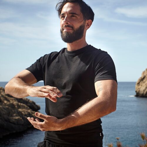 "Class and treatment in eis retreats mallorca by antonio bellomo"