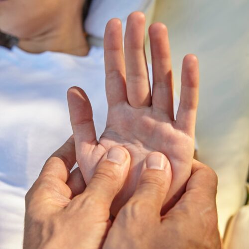 "hands massage by antonio bellomo in mallorca"