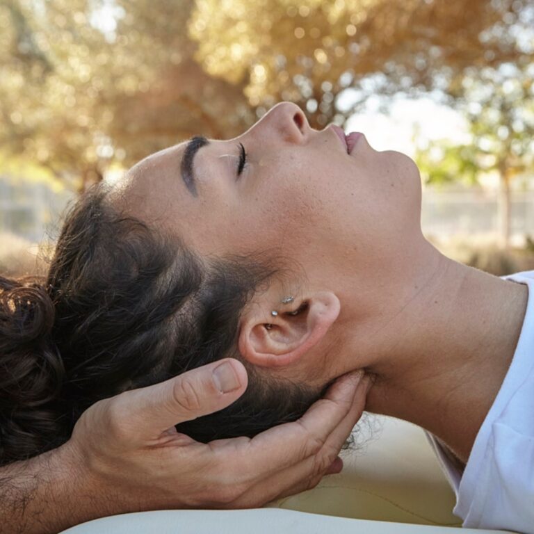 "head massage by antonio bellomo in mallorca"